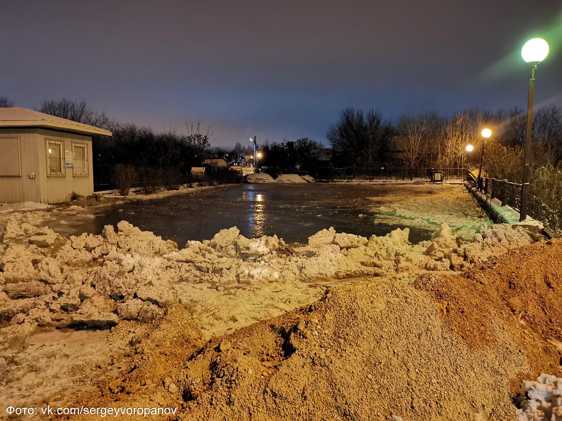 Уровень воды в реке вологда сегодня. Оттепель Вологда. Поднялся уровень в реке Вологда. Уровень воды в реке Вологда на 20 на 20 апреля 2022 года.