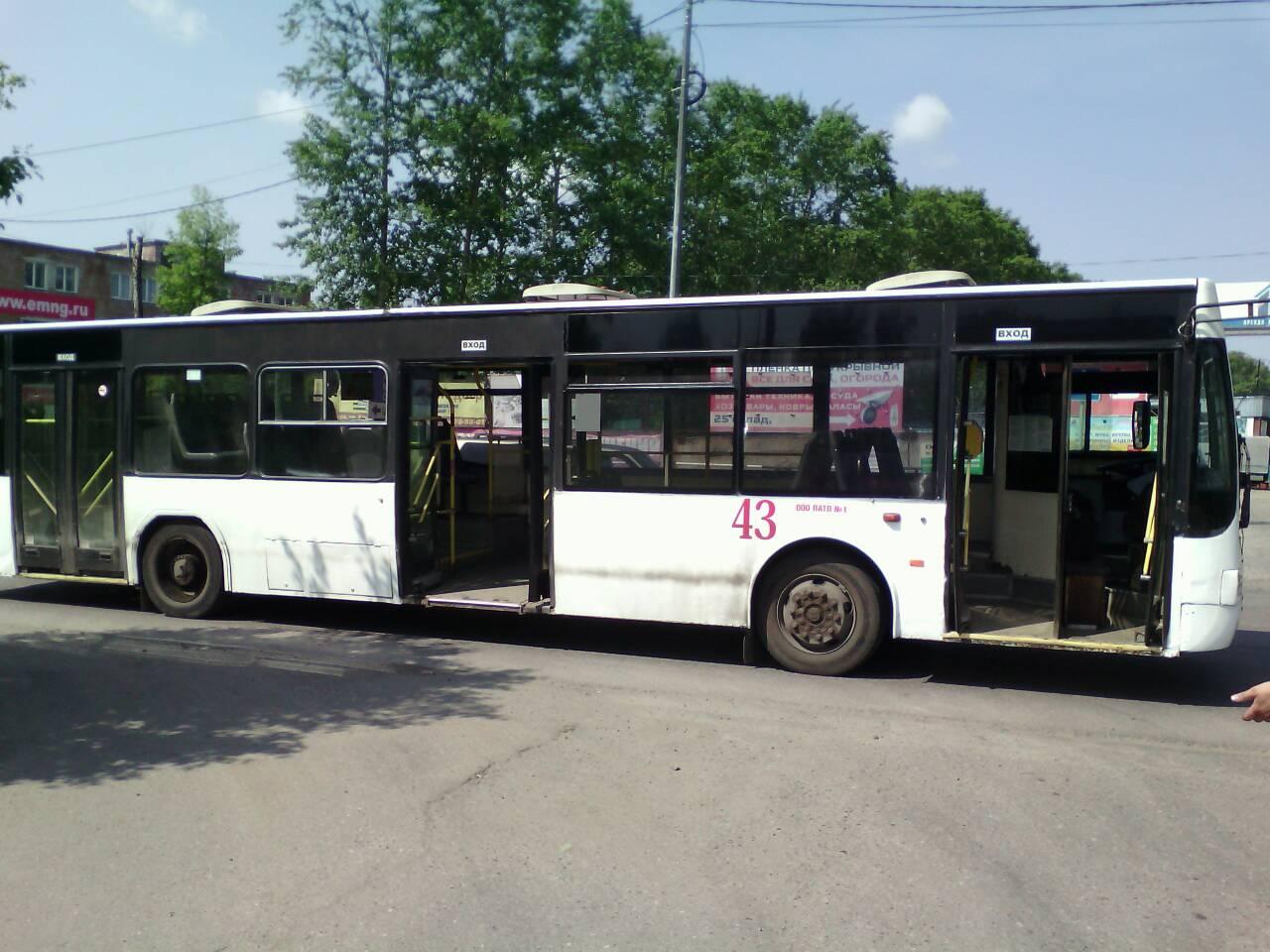 Автобус на повороте. Автобус Вологда ПАТП. Вологда.г..Олимп.автобус.. 8 Автобус Вологда. Вологжанин автобус.