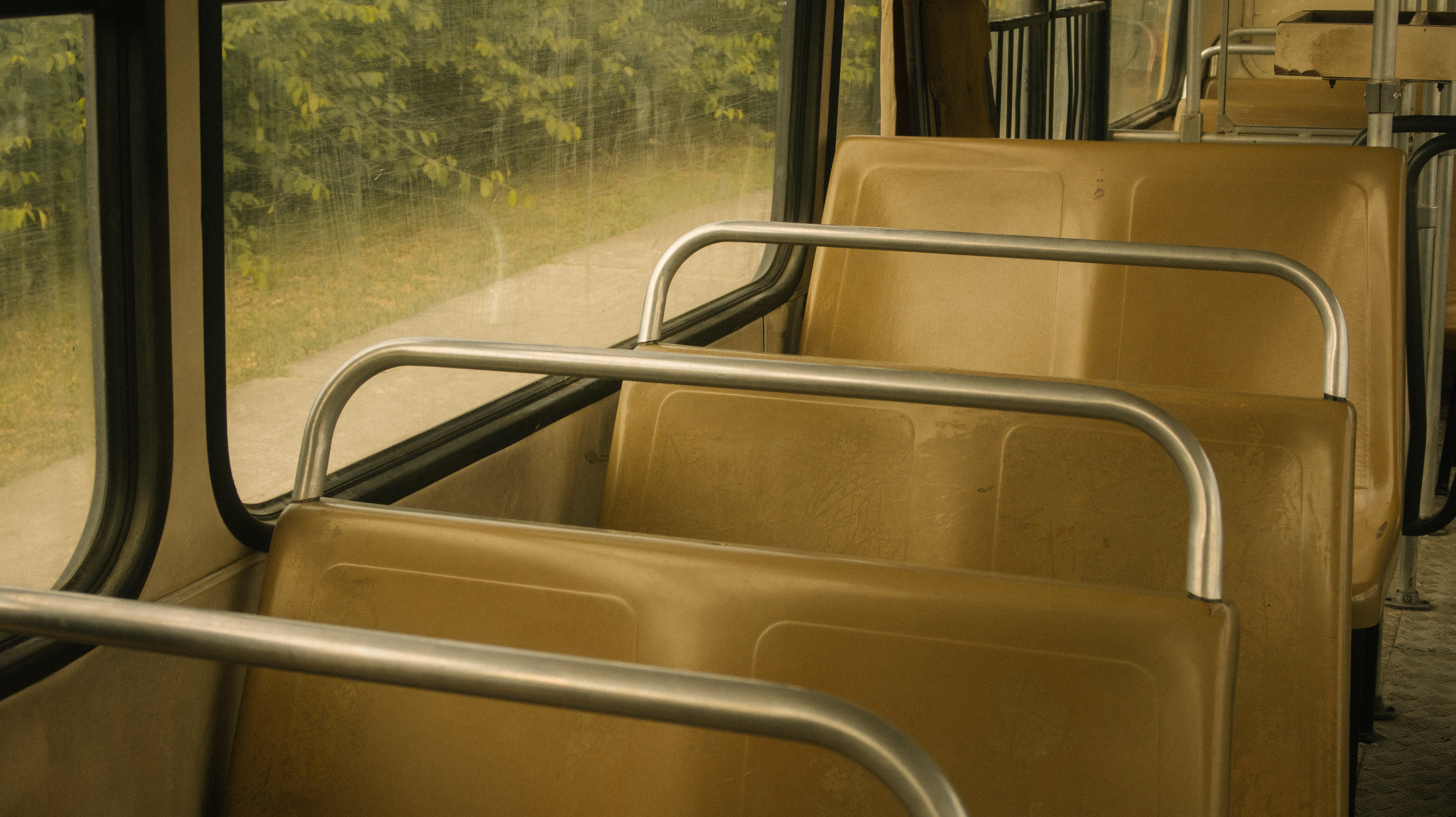 Сиденья в автобусе