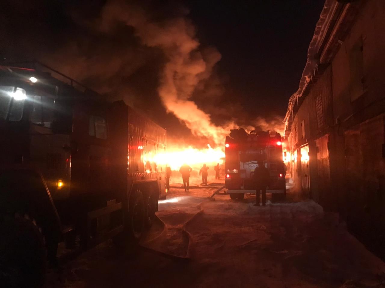 Пожар мебельной фабрики в Вологде