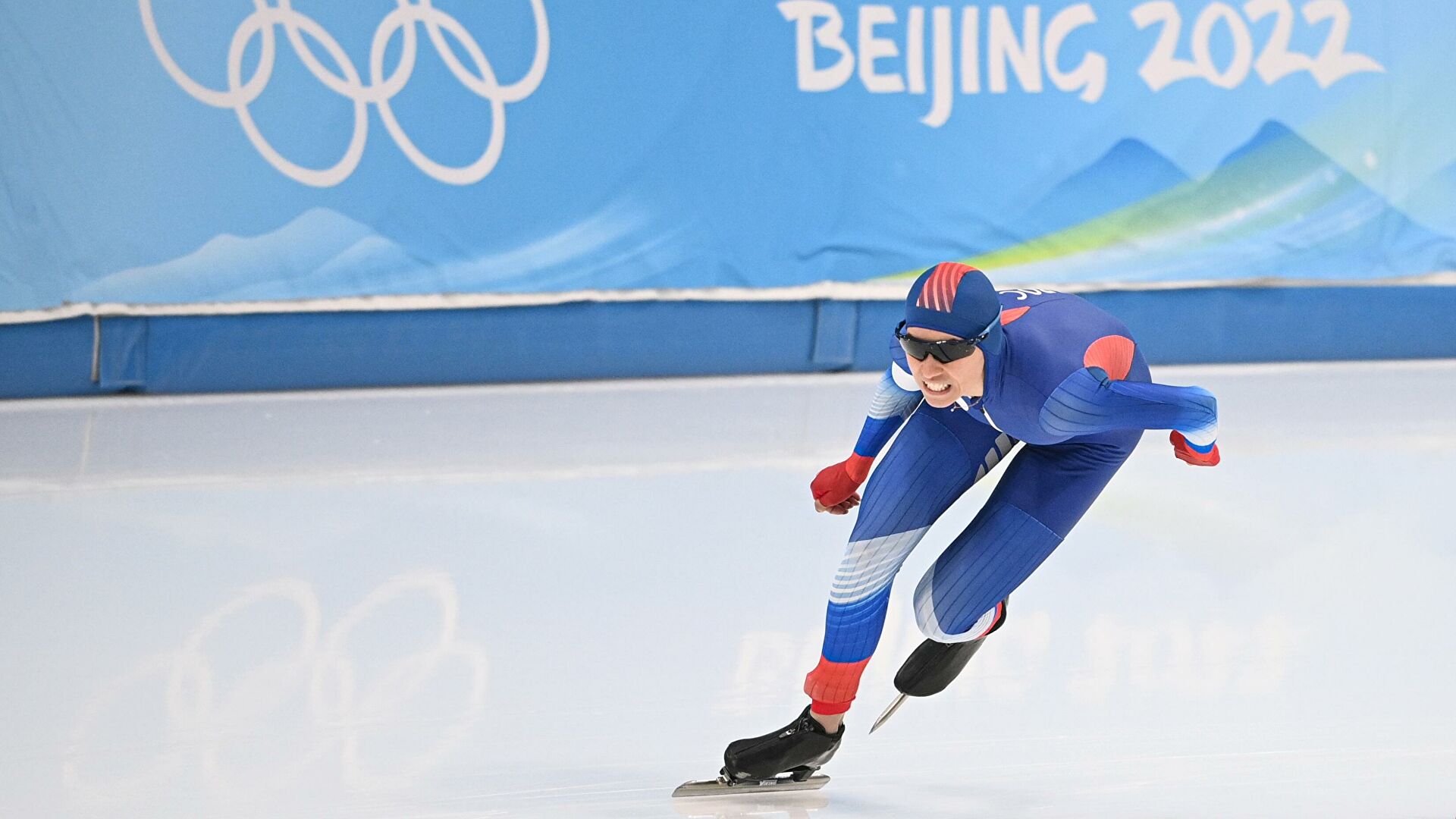 Russian speed. Евгения Лаленкова конькобежный. Евгения Лаленкова конькобежный спорт. Елизавета Голубева конькобежка. Ирен Вюст конькобежный спорт.