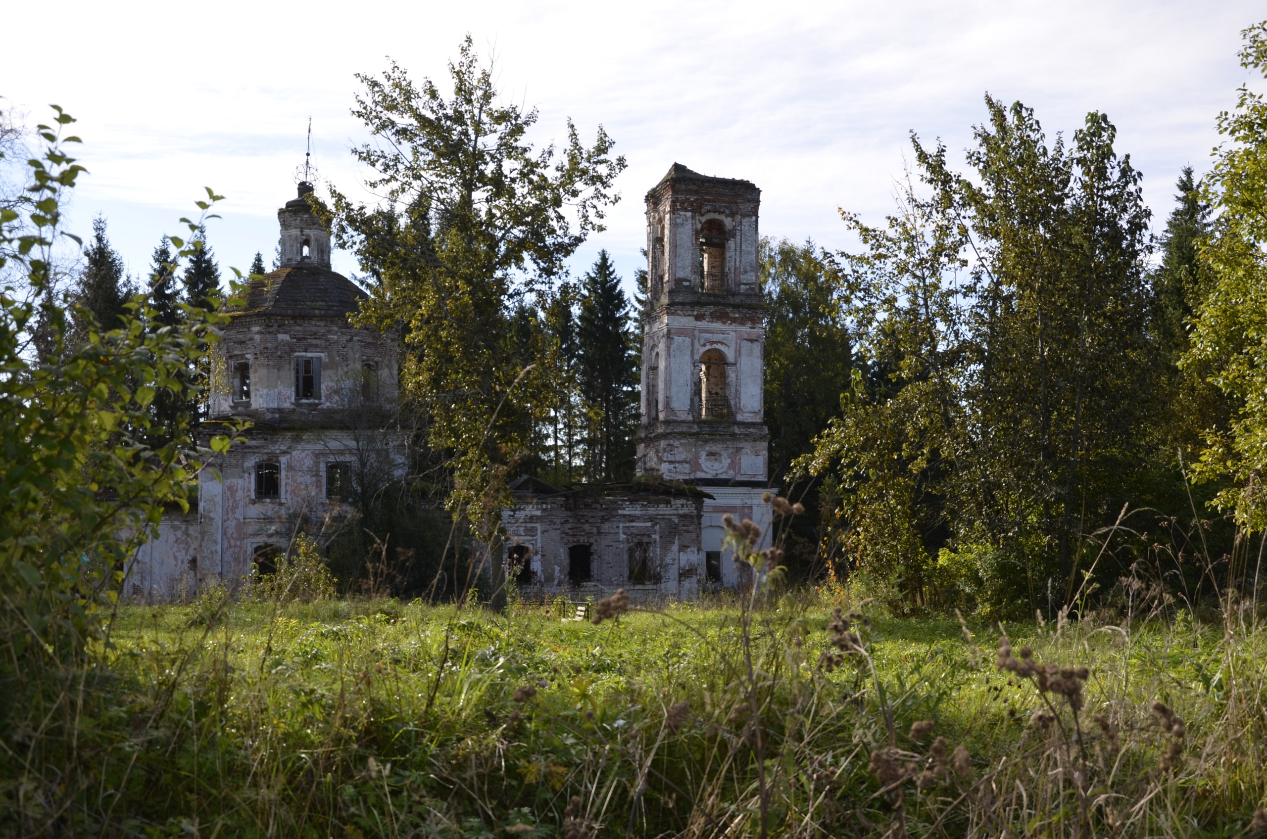 Тотьма разрушенные храмы. Новая старина.