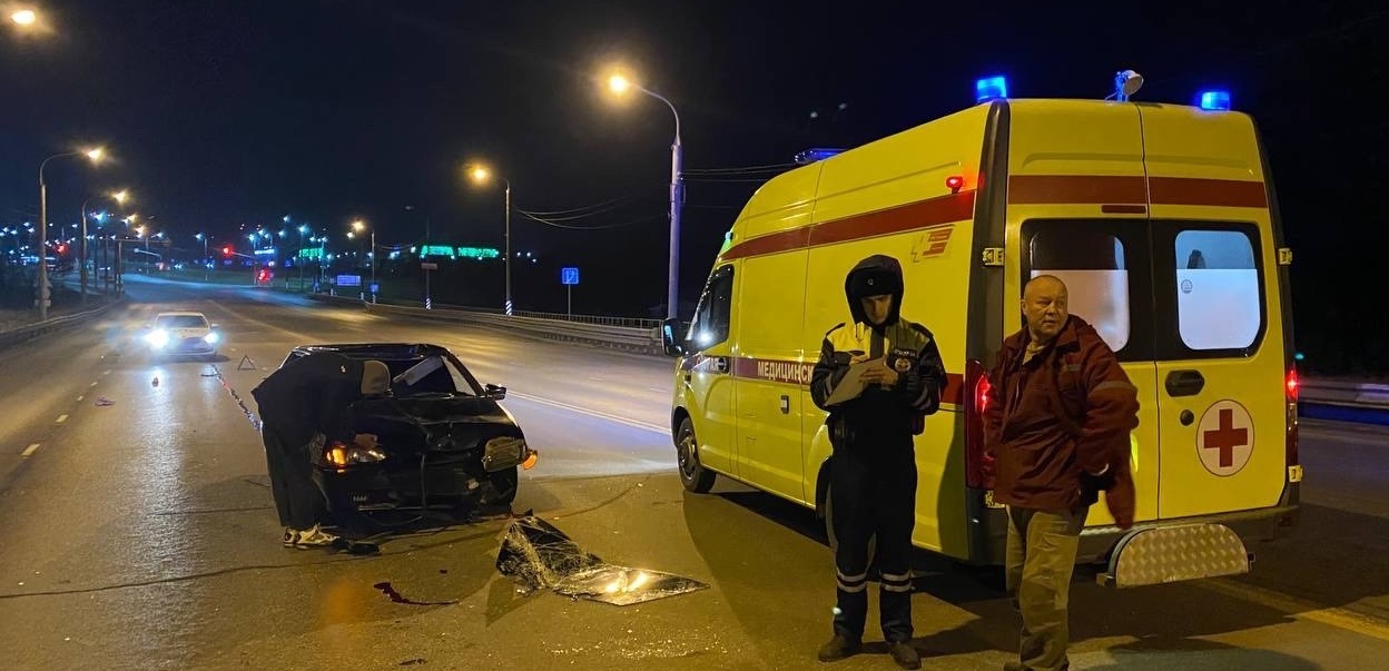 Пешехода в тяжелом состоянии госпитализировали после ДТП в Череповце